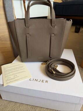 Linjer Lana Bag in Taupe with Detachable Strap